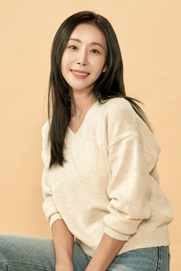 [SC인터뷰]"시크한 역할로 독보적"…한다감, '아씨두리안'으로 굳히는 …