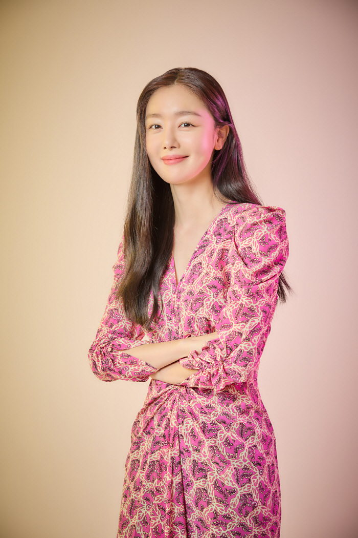 [인터뷰③] 한선화 "도박꾼 캐릭터, 화투 전혀 못쳐 마술사에 속성으로 …