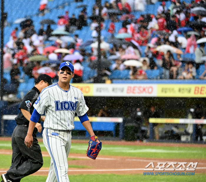 88분 우천 중단 그 후, 147㎞ 위력투 원태인→78㎞ '아리랑 볼' …
