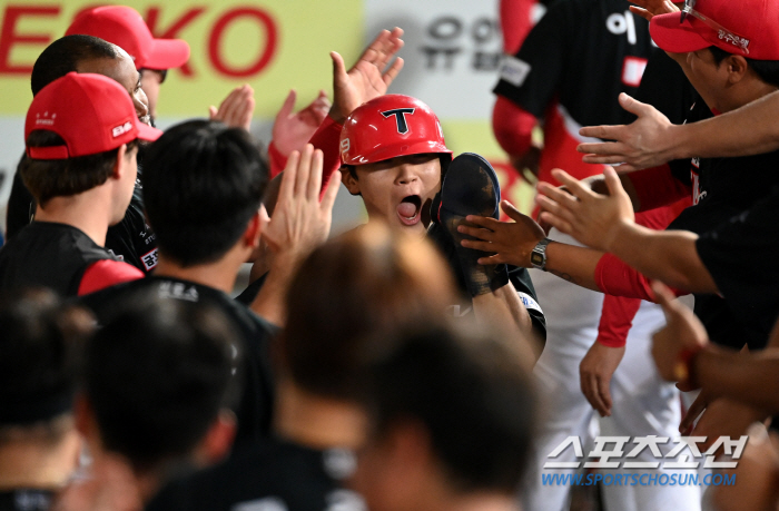 거참 1승 어렵네… 전역 9G만 첫 QS→실책, 불펜 방화→충격 역전패,…