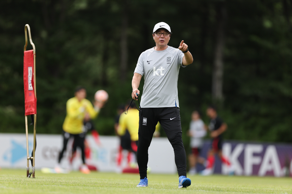 [김성원의 센터서클]대한축구협회는 언제까지 헛발질만 계속 할 것인가