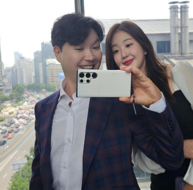 '박수홍♥' 김다예 "미우새 작가님, 저 아세요?" 김용호 6차 공판 후…