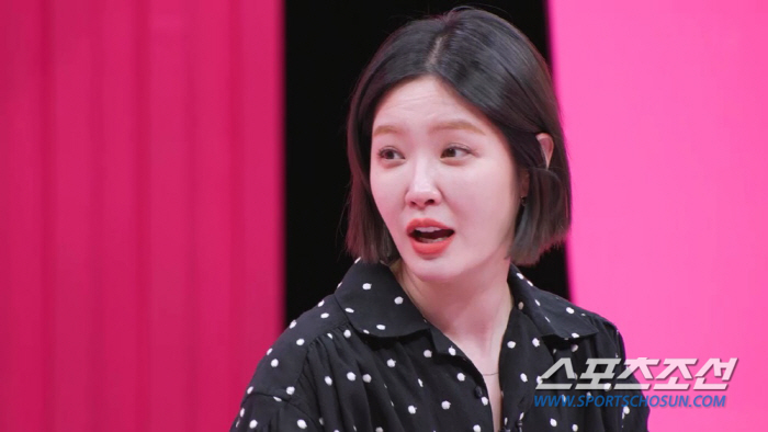"성감대? 키보드 'Shift' 역할 있어. 동시에 눌러야"…김새롬 '2…
