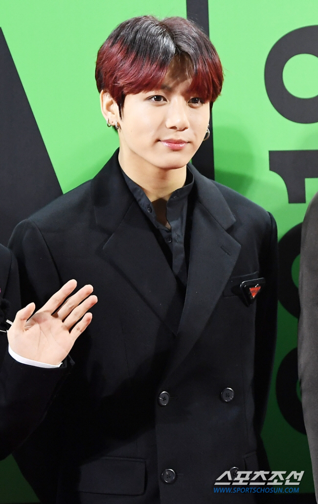 방탄소년단 정국 '세븐'이 표절?…빅히트 "전혀 무관한 창작물"[공식]
