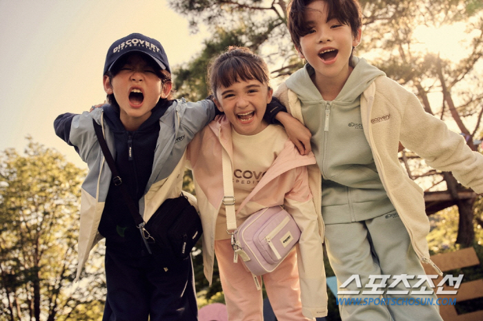 디스커버리 익스페디션, ‘23FW 리틀 디스커버러의 야외 수업' 캠페인 …