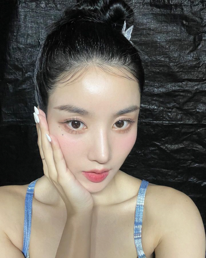 '워터밤 女神' 권은비, 또 섹시미로 한여름밤 초토화시켰다