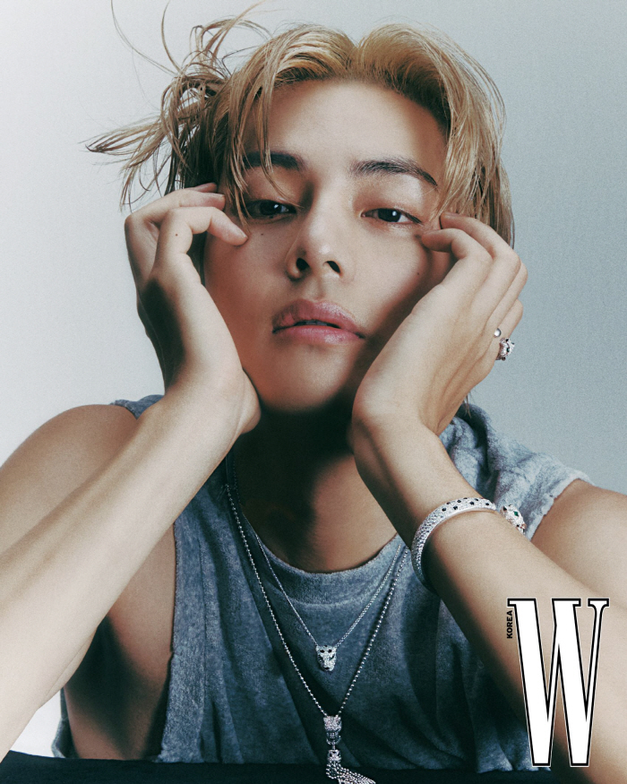 월드 스타 BTS 뷔의 가장 큰 고민..“다이어트 어쩌죠?” [화보]