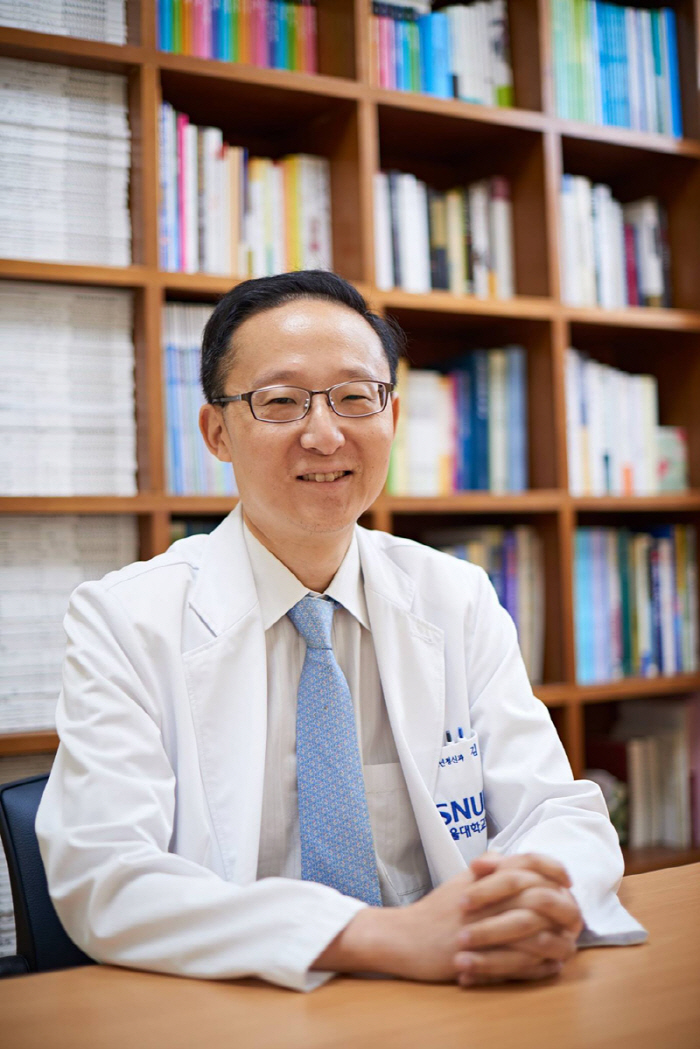 "항우울제 치료 반응 우울증 청소년, 신경 세포 회복 가능성 높아"
