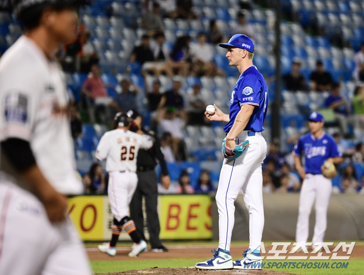 자책점 단 1점 없이 역전에 재역전...8,9위 자리바꿈, '실책-실책-…