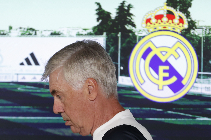"2억5천만 유로? 웃기시네"  PSG 음바페 이적료로 약 3600억원 …