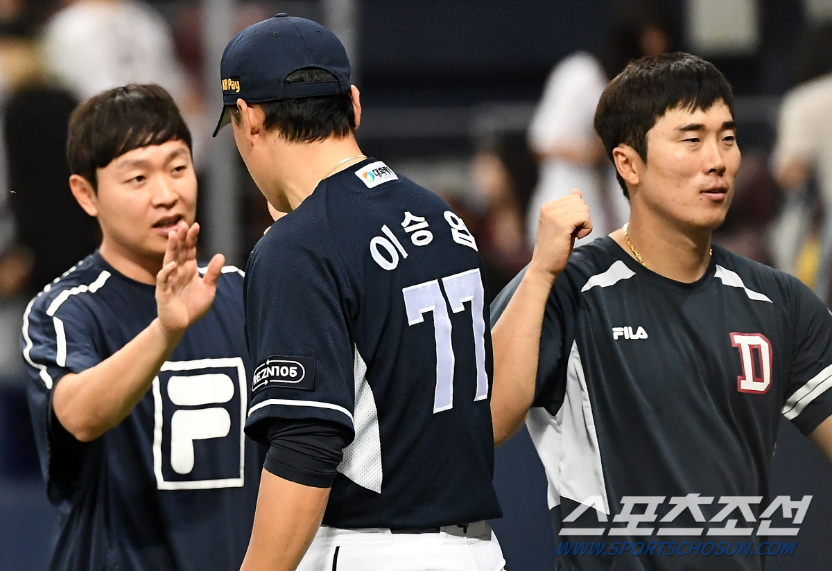 "공수 최고의 모습…1400G 출장 축하" 2연승 중심 '캡틴'이 있었다