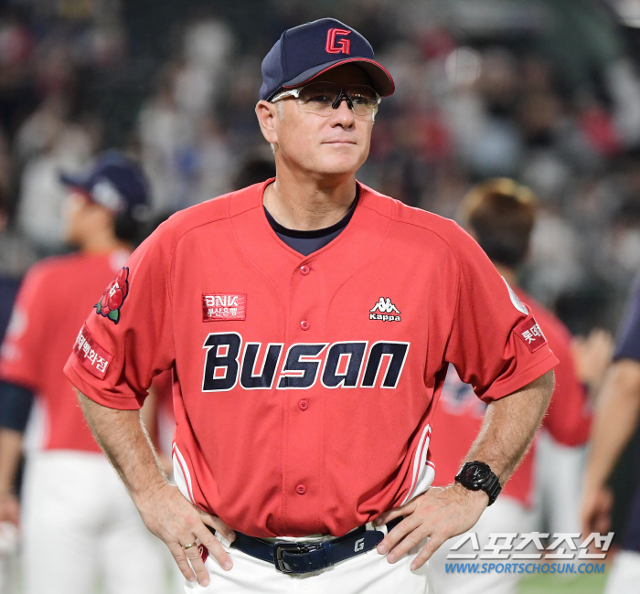 '4월 1위→7월 10위' 감독이 말했다. 롯데가 영광의 4월을 되찾으려…