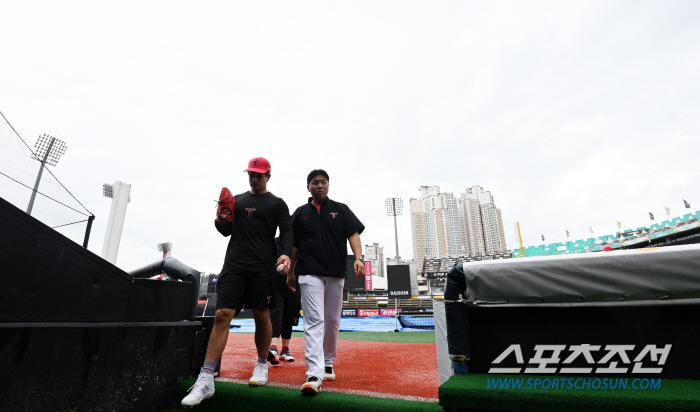 '취소만 18경기' 이제 비가 두려운 한남자. "더블헤더도 준비해야할 것…