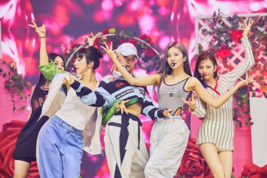 미미로즈, '임창정 논란' 딛고 컴백…싱글 2집 '라이브' 트랙리스트 공…