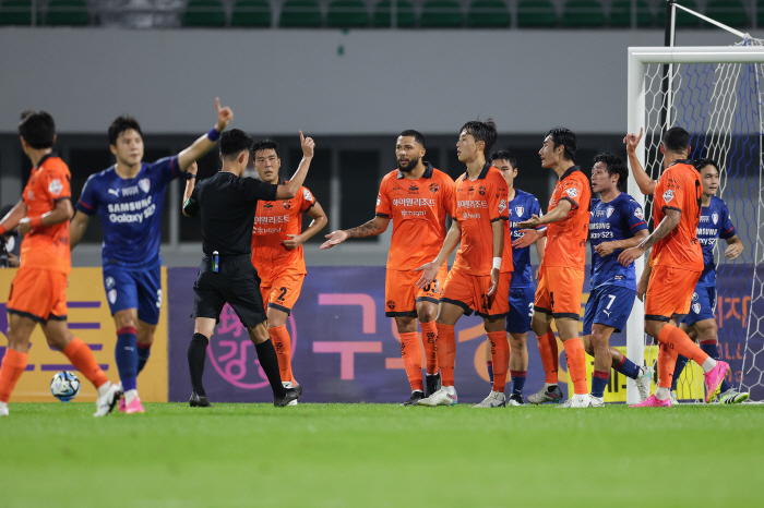 김진규 대행 FC서울 구세주될까, 하필 상대가 '절대 1강' 울산…대혼전…
