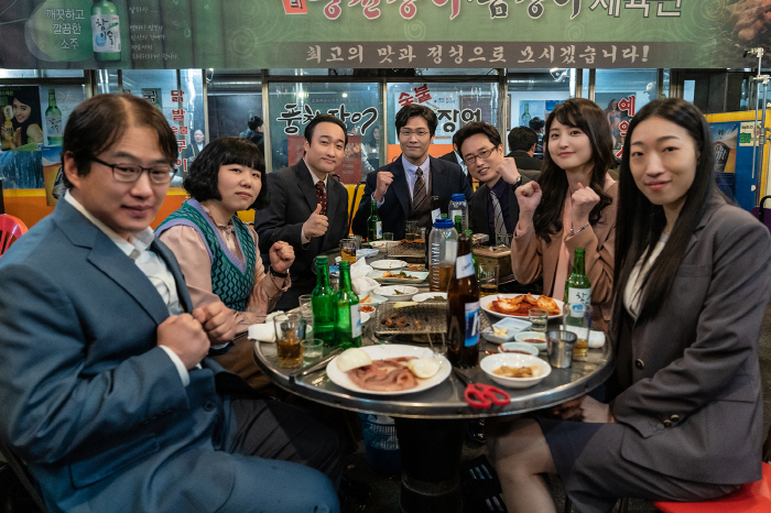 고현정 와이어 액션→나나·염혜란 광란의 추격…'마스크걸', 비하인드 공개