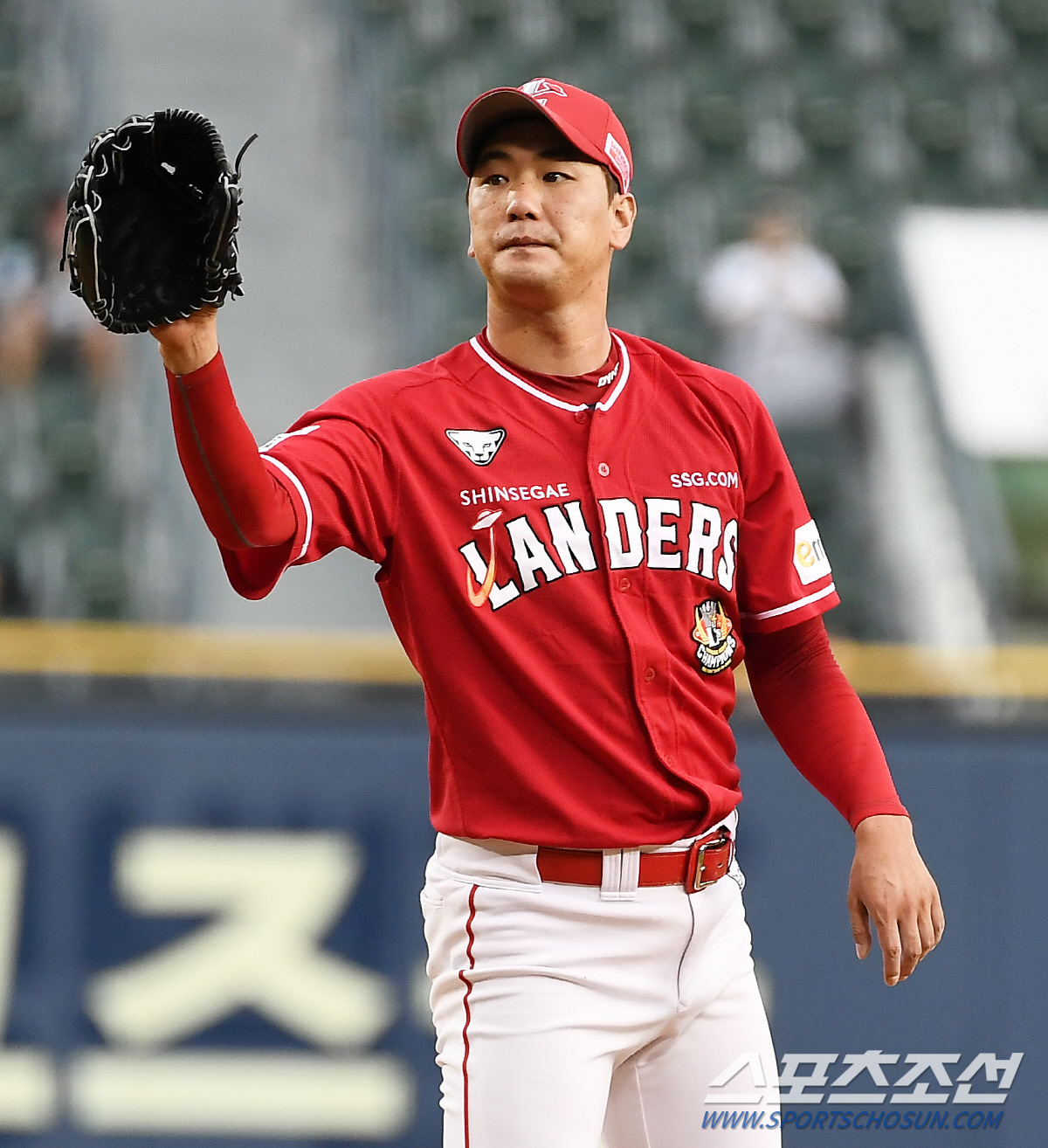 김광현, 깨어난 두산 타선에 뭇매...4이닝 7실점 시즌 최다실점 조기강…