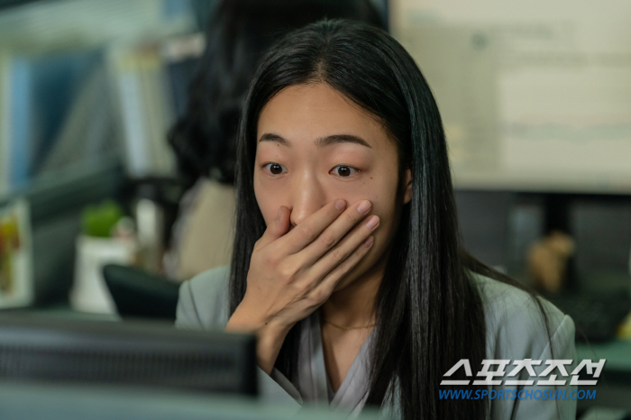 [이정혁의 수다톡톡]웹툰 속 주인공과 '싱글로율 100%'는? '마스크걸…