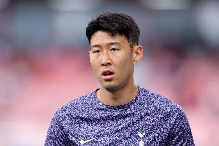 '축구도사 모드!' 손흥민, '최다 키패스+쐐기골 기점+평점 8+최전방+…