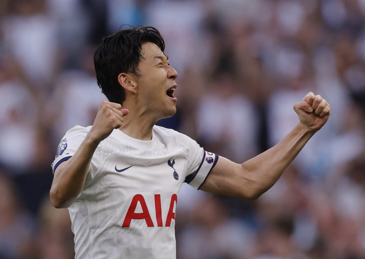 '축구도사 모드!' 손흥민, '최다 키패스+쐐기골 기점+평점 8+최전방+…