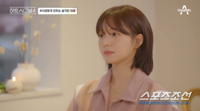 [이정혁의 수다톡톡]무리한 '지영 몰아주기'에 역대급 '어장 관리'까지……