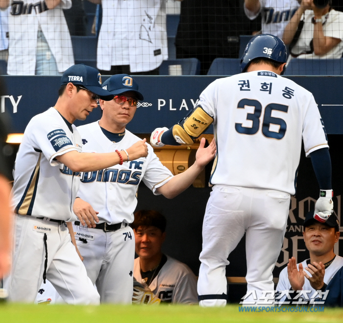 '득타율 0.355, 팀내 1위'→고우석에 첫 블론 쾅, 겨우내 가장 불…