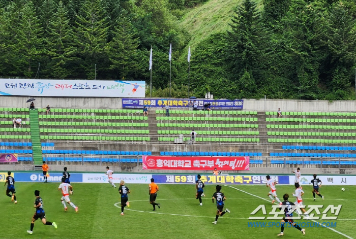 '2023년 3관왕' 한남대 전성시대, 홍익대 4대2 잡고 추계 태백산기…