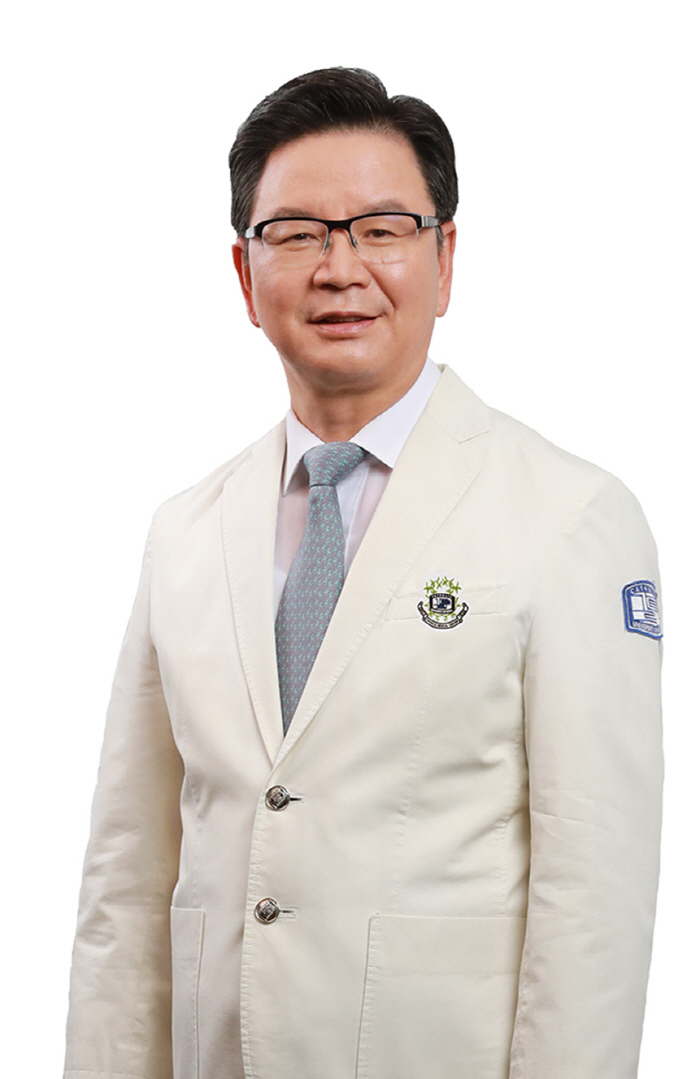 윤승규 서울성모병원장 겸 여의도성모병원장 연임