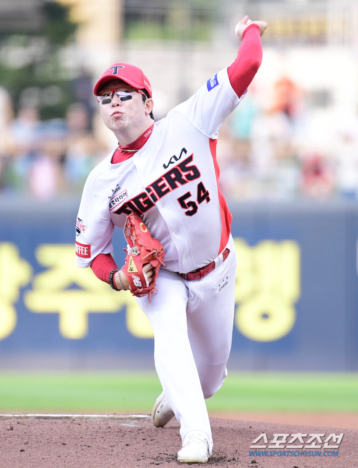 선발 야구로 5위 탈환했는데... 외국인 승부수 이탈. 10승투수 AG …