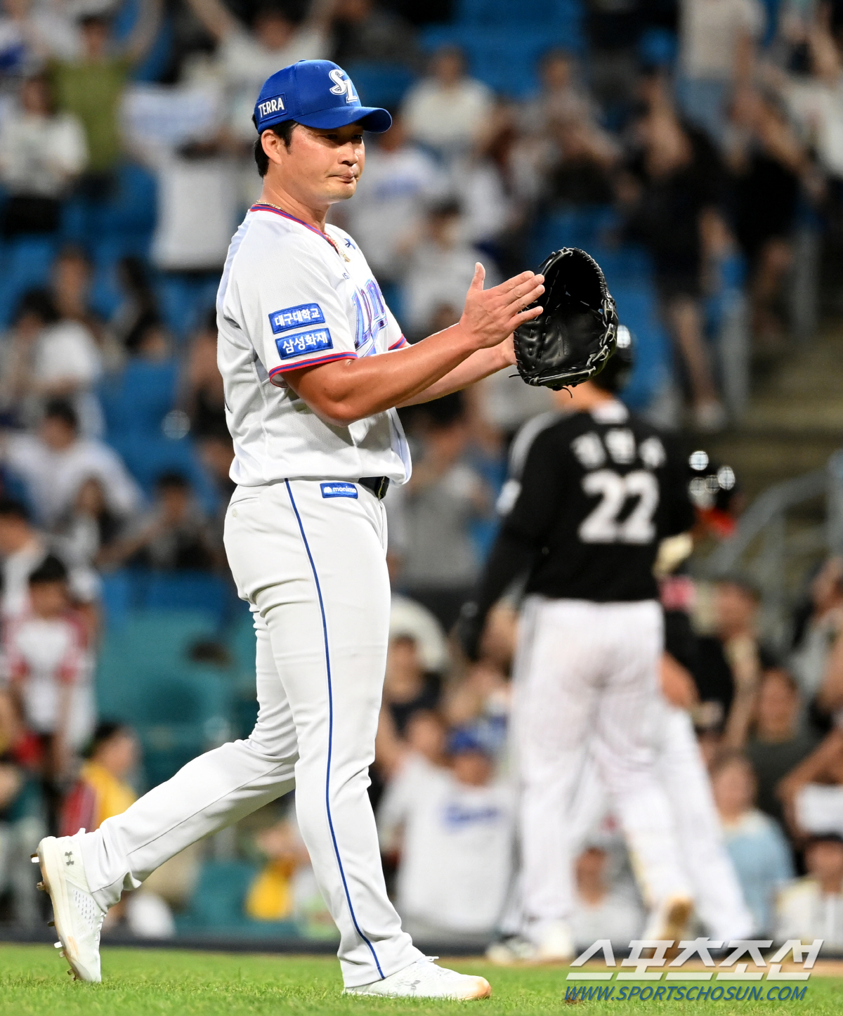 8월에만 10SV·세이브율 100%…'끝판대장'의 끝나지 않은 도전, 4…