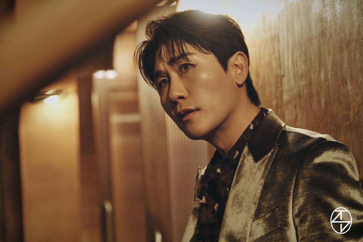 영탁 '폼미쳤다' MV, 제이슨 스타뎀과 특별 콜라보…'스파이 코드명 포…