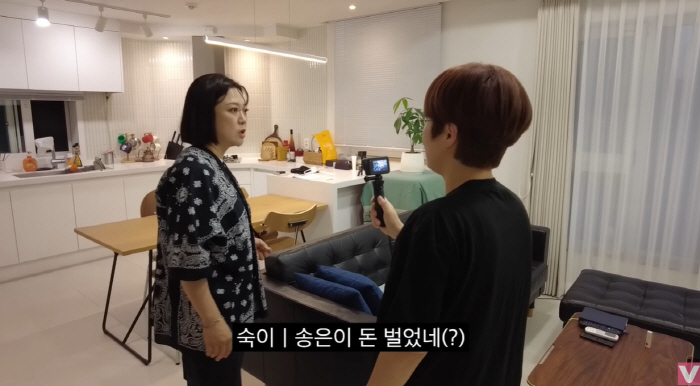 송은이 새집 최초 공개..김숙 "2층집으로 이사, 돈 벌었네" ('비보티…