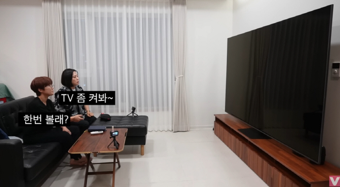 송은이 새집 최초 공개..김숙 "2층집으로 이사, 돈 벌었네" ('비보티…