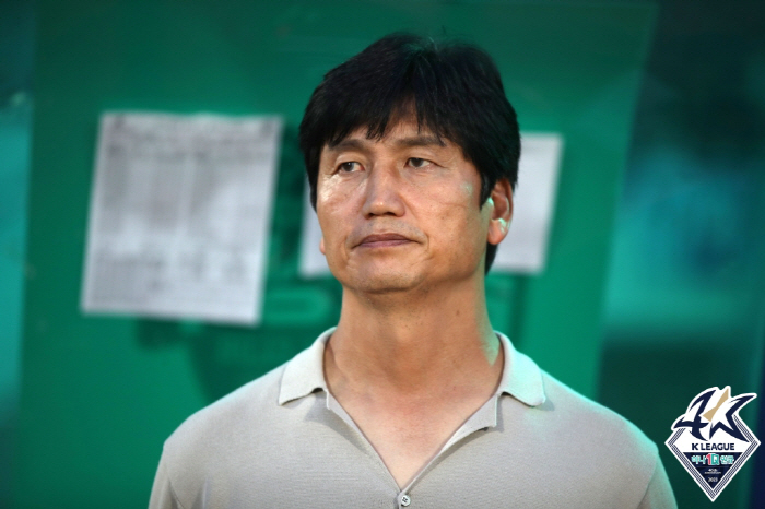 [부산 패장]정정용 김천 감독 인정 "지략 대결 패배, 전략에 문제 있었다"