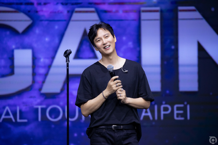 글로벌 팬심 증명..김남길, '어게인' 투어 3개월 대장정 마무리