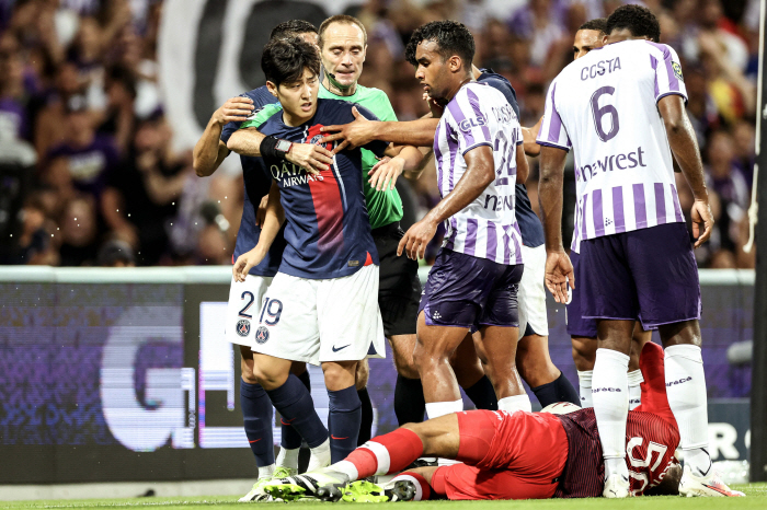 이강인 AG 차출 공백 때문? PSG 포지션 경쟁자 영입 임박, '프랑스…