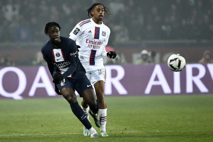 이강인 AG 차출 공백 때문? PSG 포지션 경쟁자 영입 임박, '프랑스…