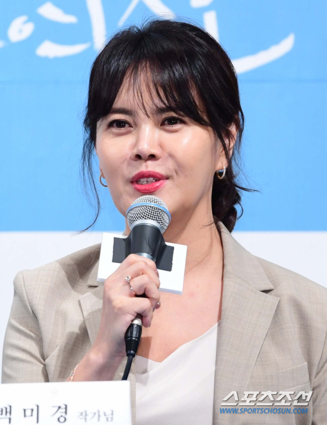 [공식] 키이스트, '나는 대놓고 신데렐라를 꿈꾼다' 제작..백미경 작가…