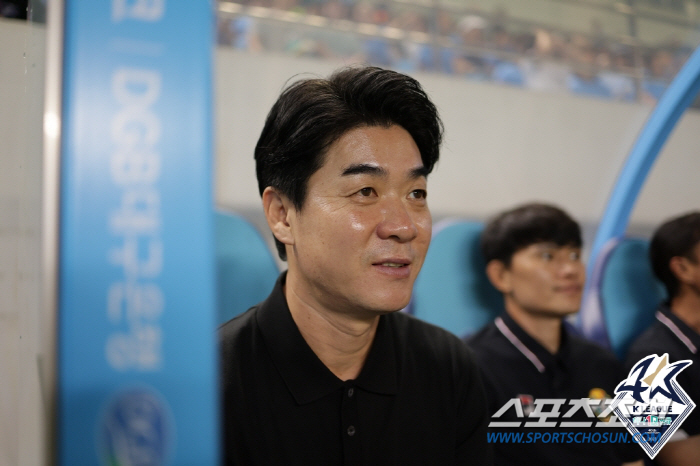 '대구전 석패'윤정환 강원 감독"19세DF 조현태 데뷔전 45분,선배들보…