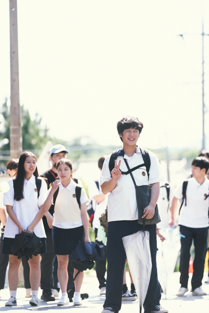 한효주♥조인성 공중부양 키스신 비하인드 썰 풉니다 ('무빙')