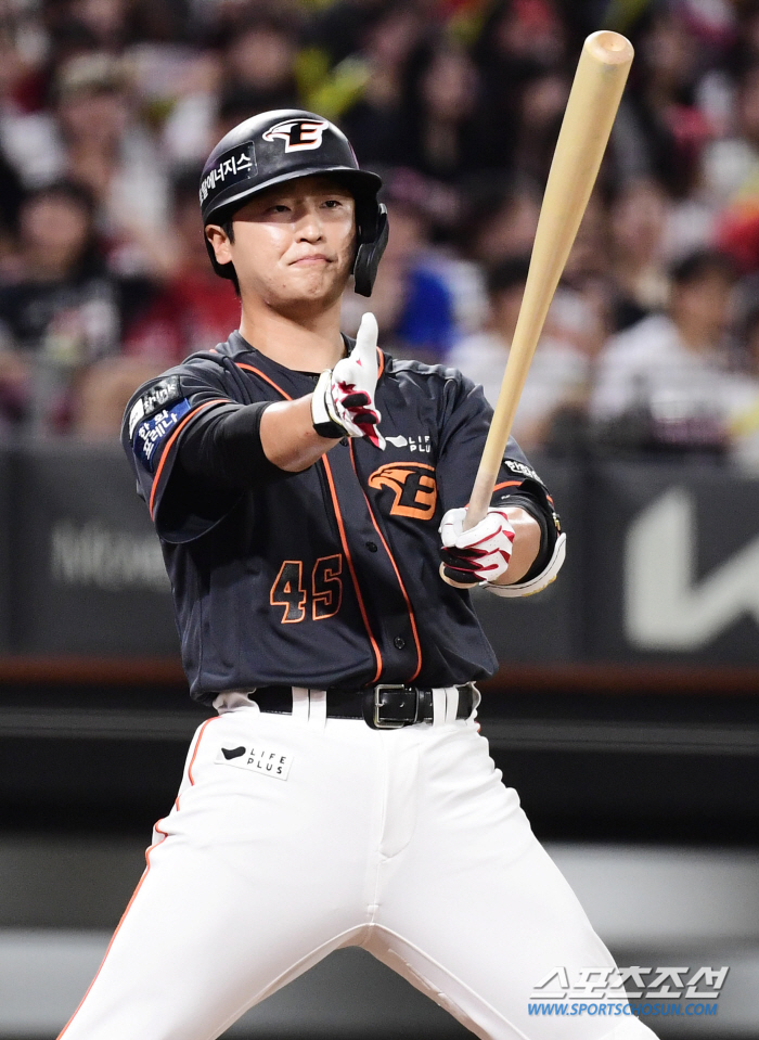 3-0→3-3→5-3, 산체스 6이닝 무실점…노시환 시즌 30호 2점 홈…