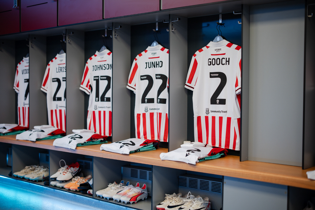 'U-20WC 4강 주역' 배준호 초고속 英 2부 데뷔, 과감한 슈팅+강…