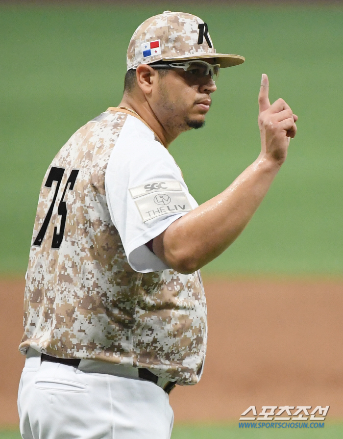 KBO 투타 No.1 수술 공백→'질문왕' 장타니가 메울까? "옛날 생각…
