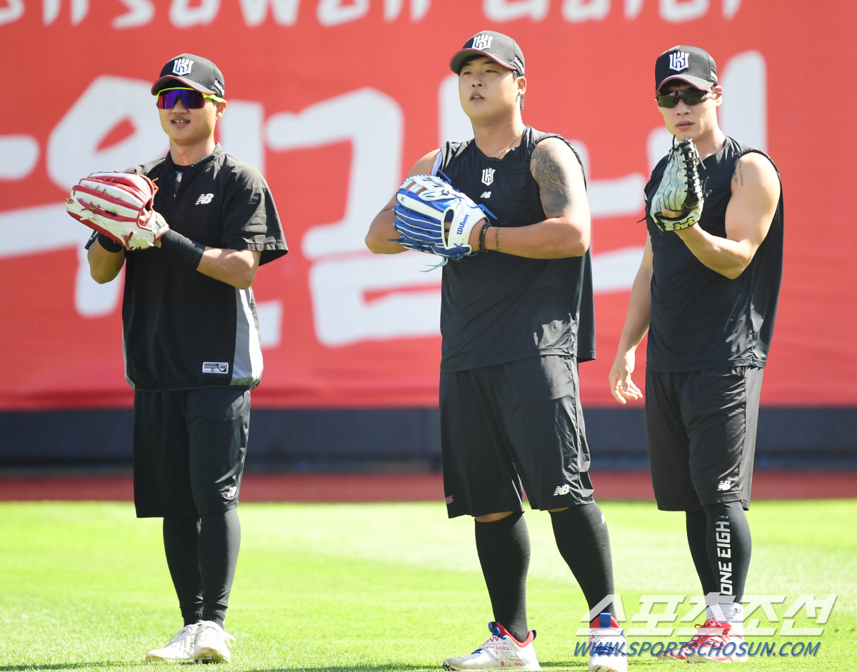 20이닝 무득점 위기의 2위팀에 '천재타자'가 난세영웅될까. 1군 복귀→…