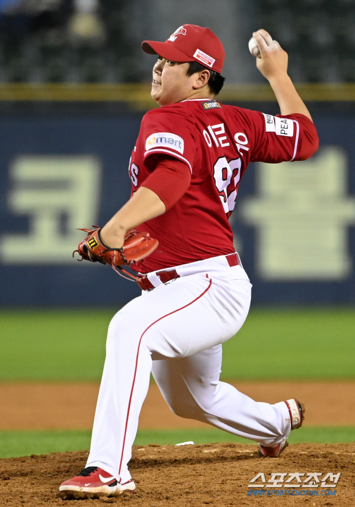 '전반기 1위→후반기 꼴찌' 문제의 불펜, 9경기만의 무실점 릴레이…연패…