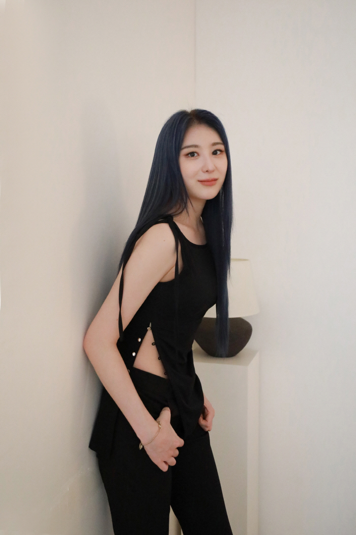 [인터뷰①]이채연 "신곡 챌린지, 세븐틴→아이즈원 코인 탈 것"