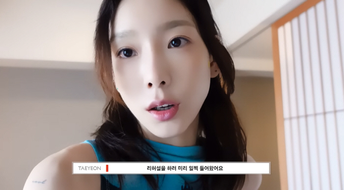 태연, '완전체 활동' 벌써 1년…"소녀시대 잘 지내니? 생각 많이 나"