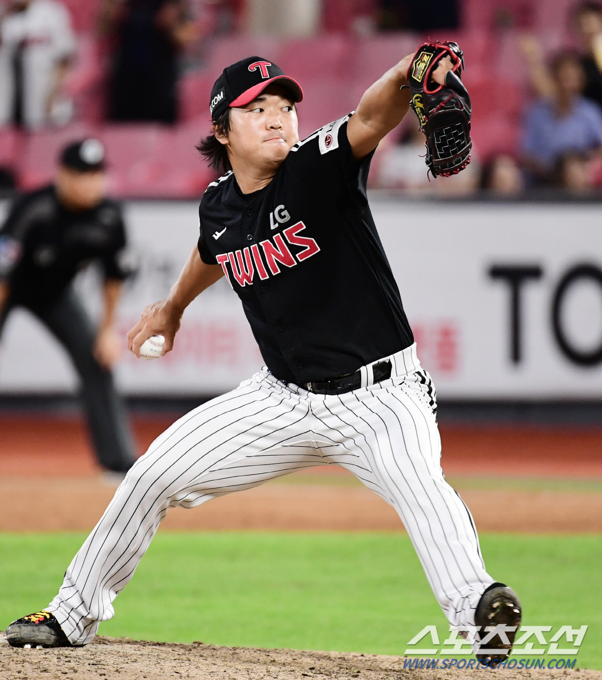 '잠실예수 수원에서 7이닝 무실점 완벽 부활' 'LG킬러'에 판정승. L…