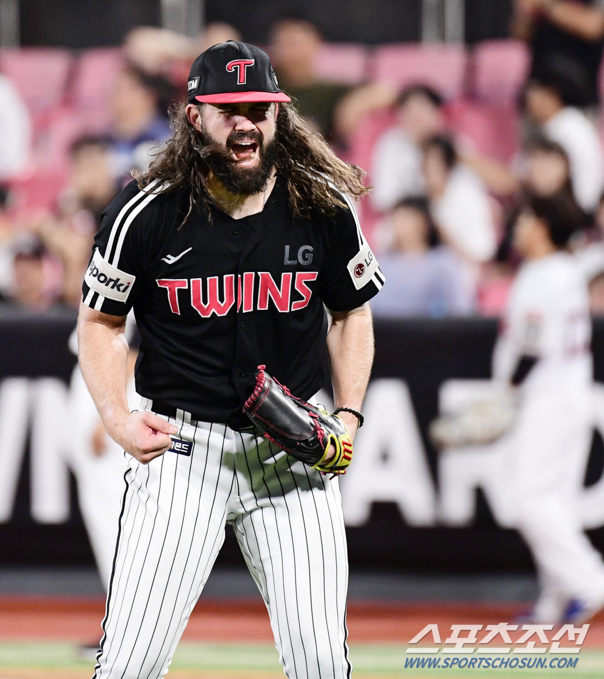 '잠실예수 수원에서 7이닝 무실점 완벽 부활' 'LG킬러'에 판정승. L…