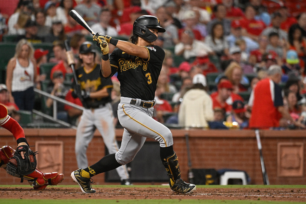 또 도진 방심 '양발이 붕 떠' 도루 성공→아웃 번복, 배지환 '앉아 쏴…